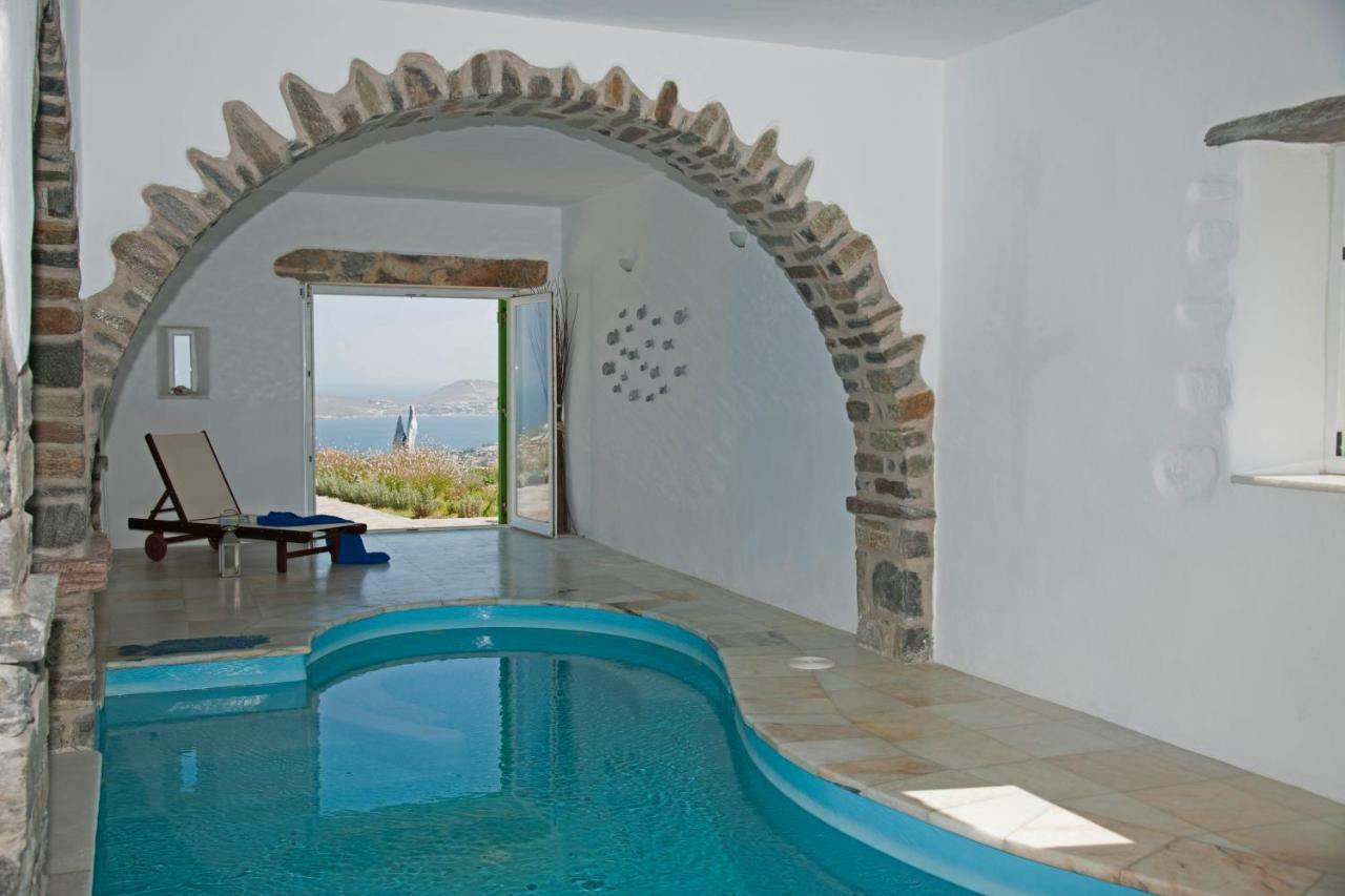 Villa Aeolos With 2 Private Pools Sarakíniko المظهر الخارجي الصورة